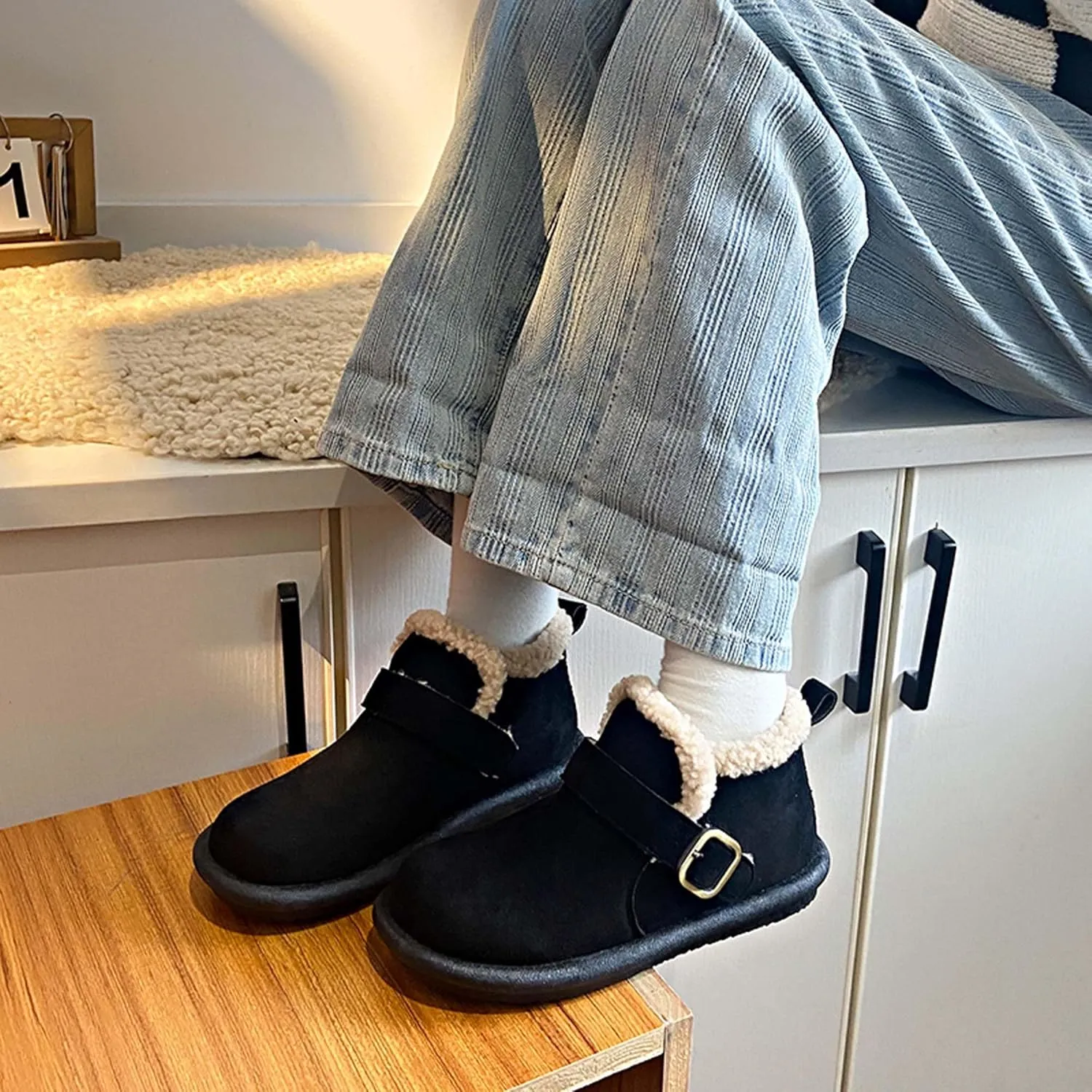 women's snow boots lamb plush short boots thick soles plush insulation Buchan cotton shoes winter short sleeves flat heels