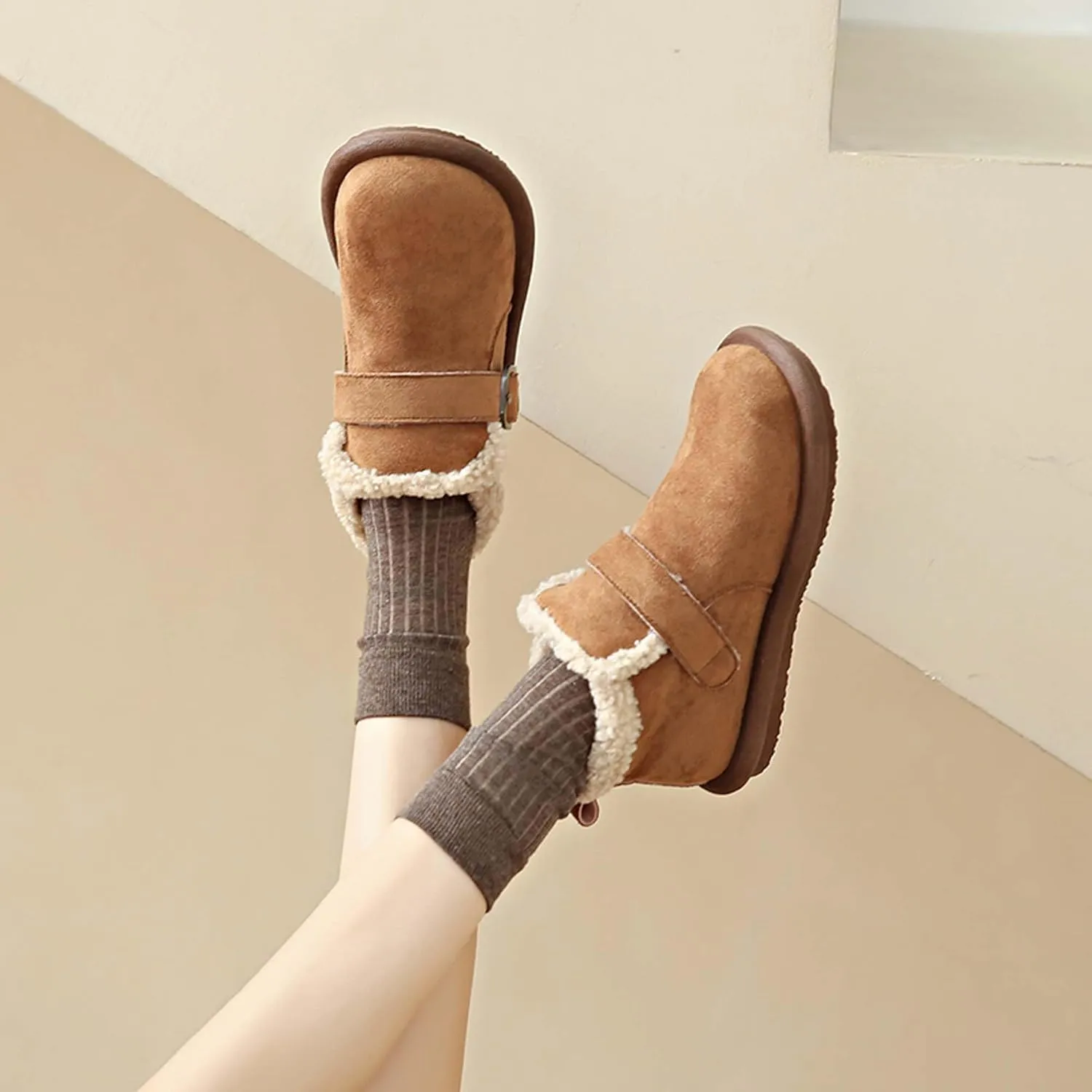 women's snow boots lamb plush short boots thick soles plush insulation Buchan cotton shoes winter short sleeves flat heels
